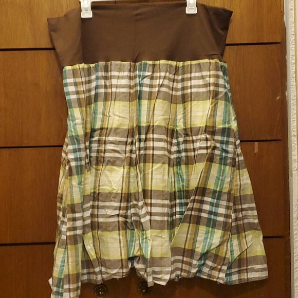 Women's skirt - Picture 1 of 3